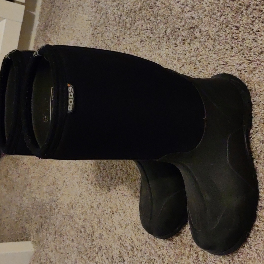 Youth Size 4 Bogs Boots -30 below